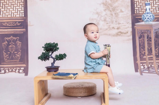 濮阳宝宝几个月可以笑出声